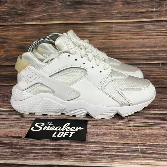 Nike Air Huarache Run Women's White Athletic Running Shoes Size 9 - Picture 1 of 8